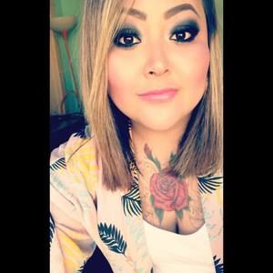 Meet your Posher, Nora